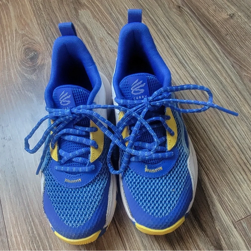 Steph Curry 3z24 Blue/Yellow Boys/Kids Sneakers/Shoes/Basketball/Under Armour UA - Picture 2 of 6
